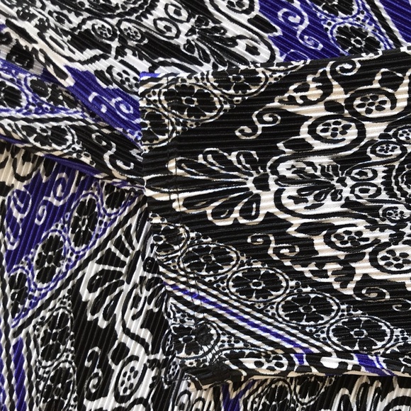 Chico’s Traveler’s Collection Topper/Jacket - Picture 4 of 6